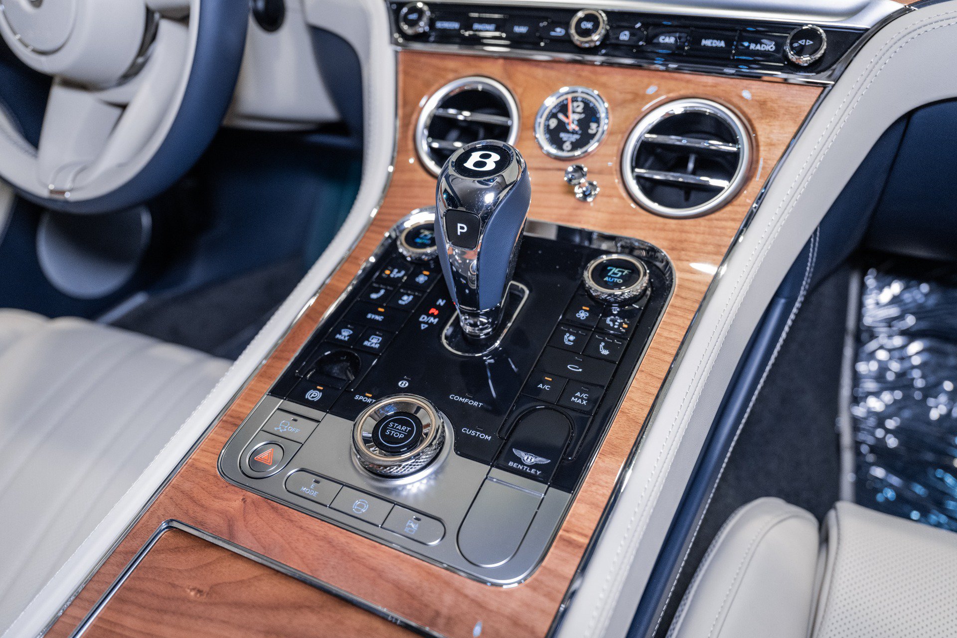 New 2026 Bentley Continental GT AWD/4WD image 34