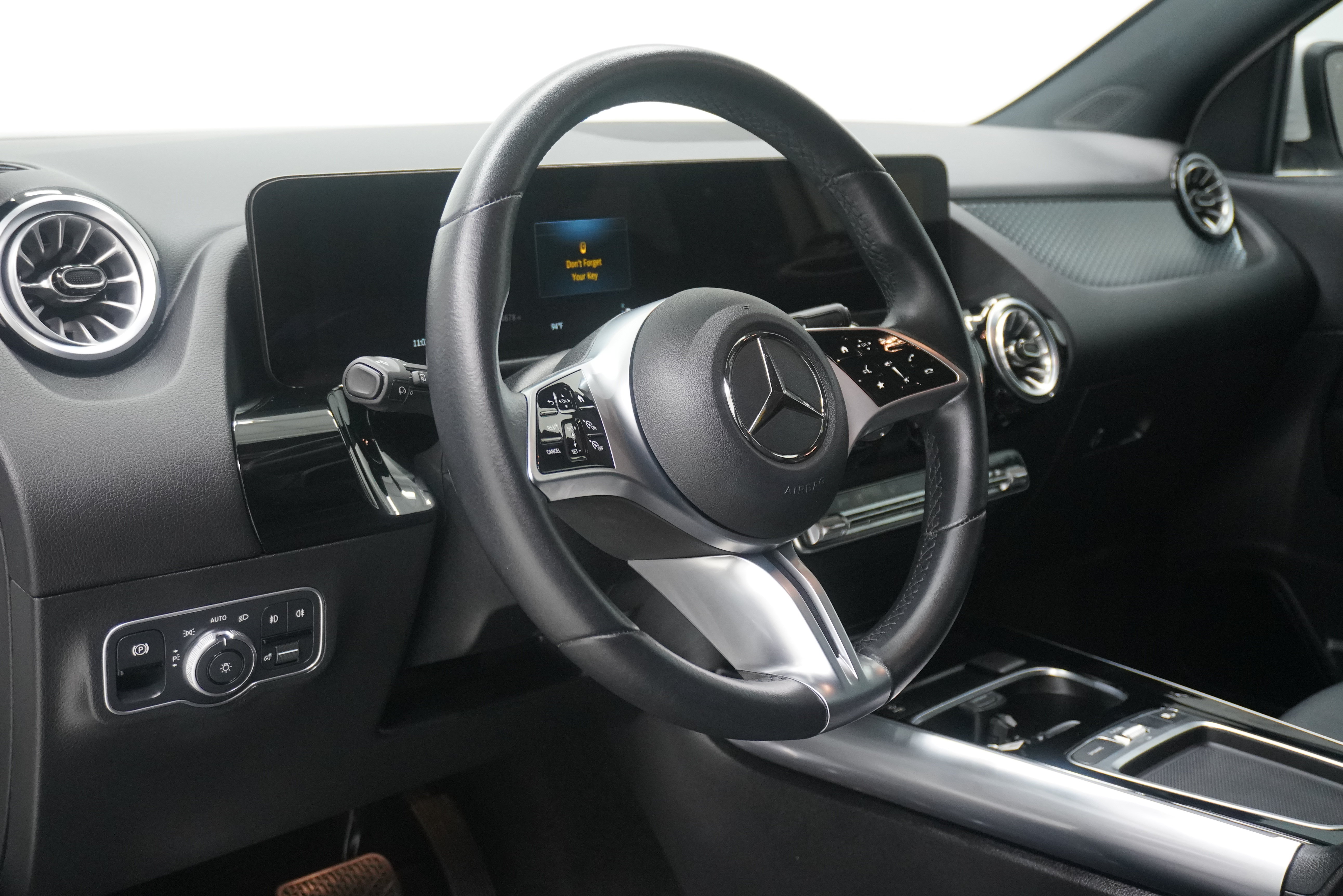 Used 2024 Mercedes-Benz GLA 250 image 10