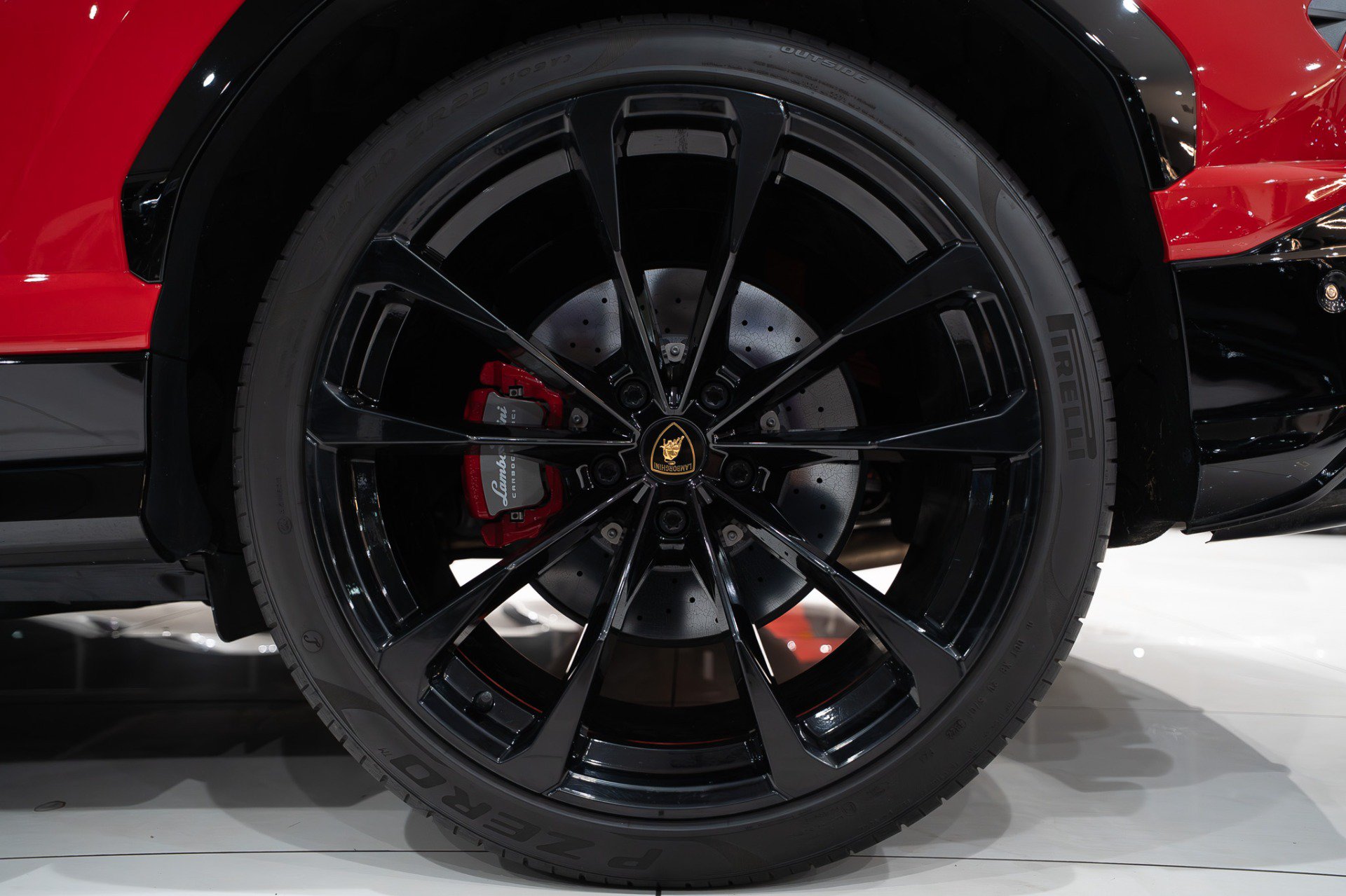 Used 2022 Lamborghini Urus AWD/4WD image 65