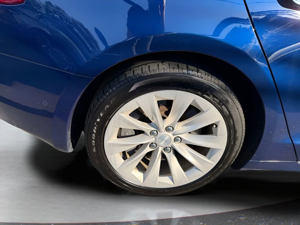 Used 2017 Tesla Model S 75D AWD/4WD image 11