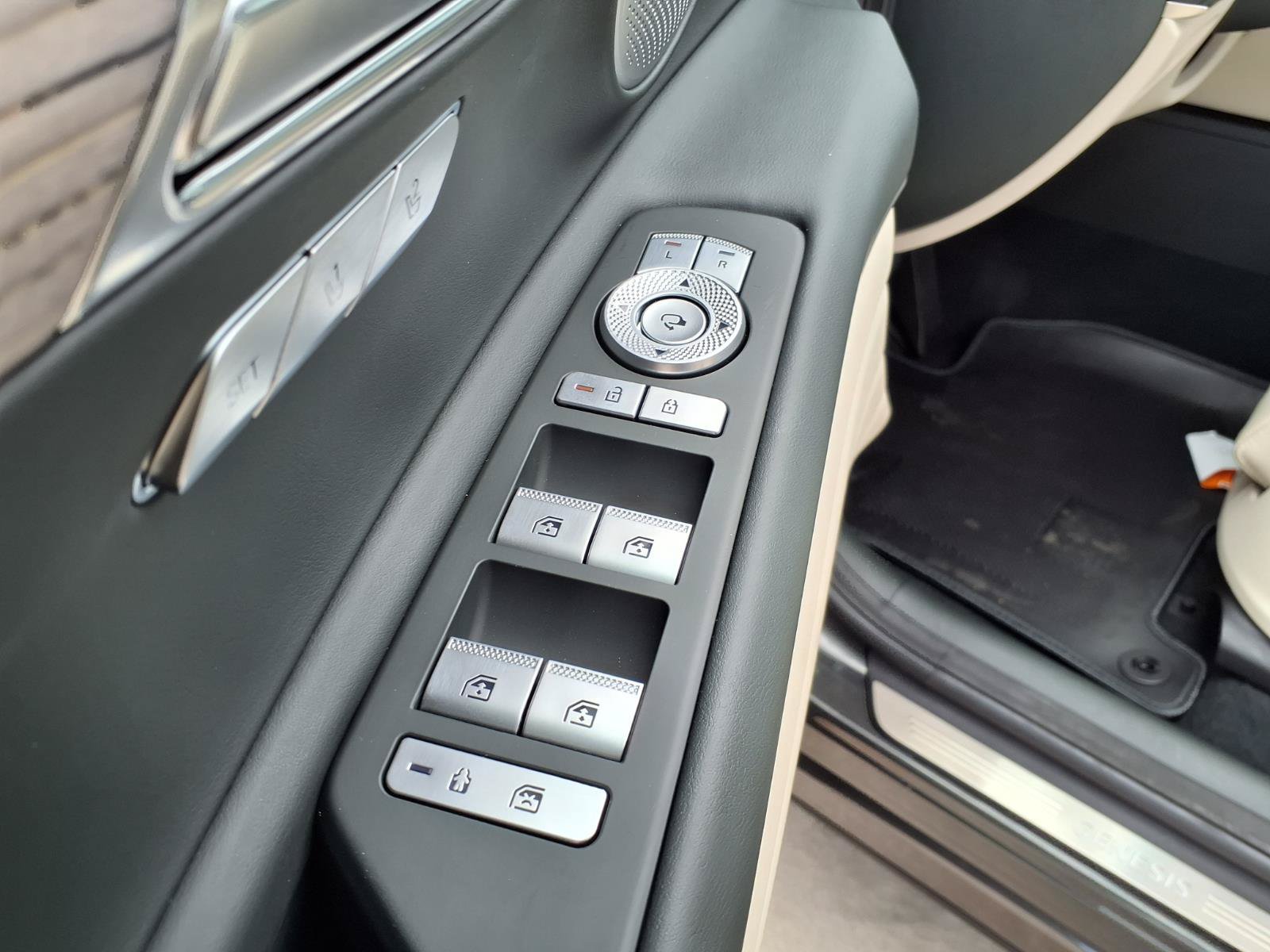 Certified 2026 Genesis GV80 2.5T Advanced AWD/4WD image 21