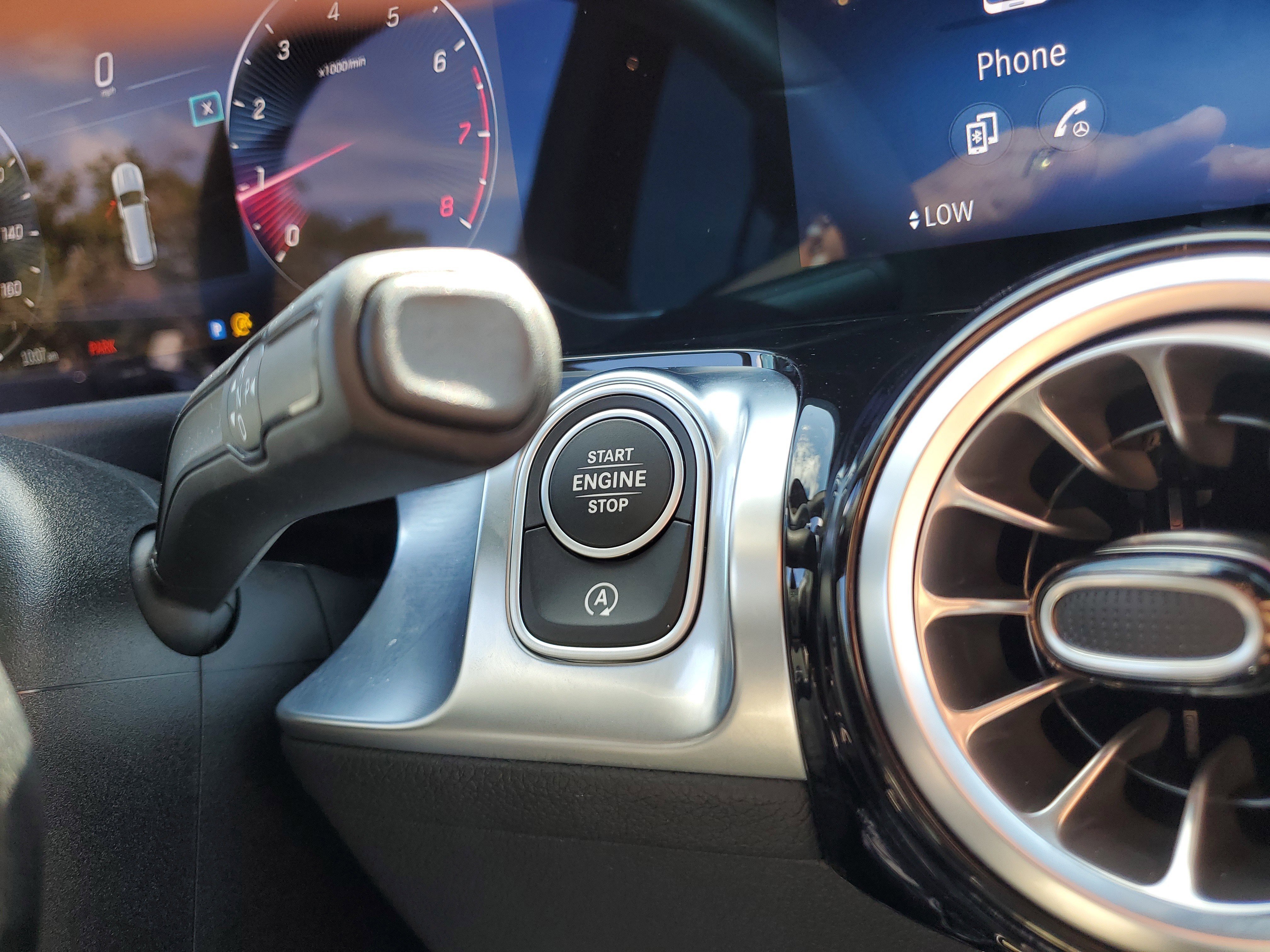 Certified 2025 Mercedes-Benz GLB 250 image 35