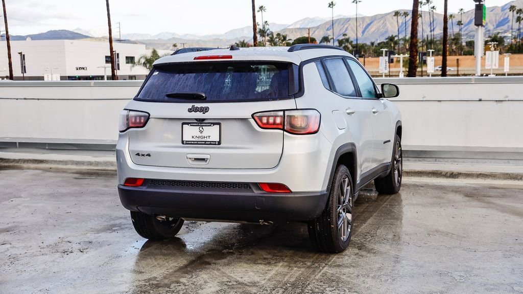 New 2026 Jeep Compass Latitude image 9