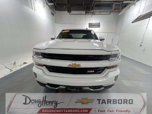 Used 2018 Chevrolet Silverado 1500 LT w/ All Star Edition AWD/4WD image 2