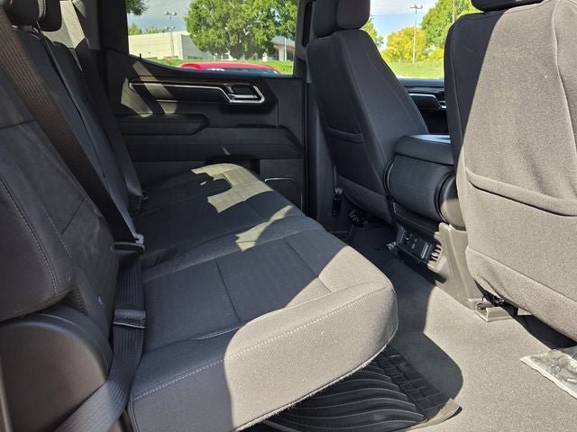 Used 2024 Chevrolet Silverado 1500 LT AWD/4WD image 14