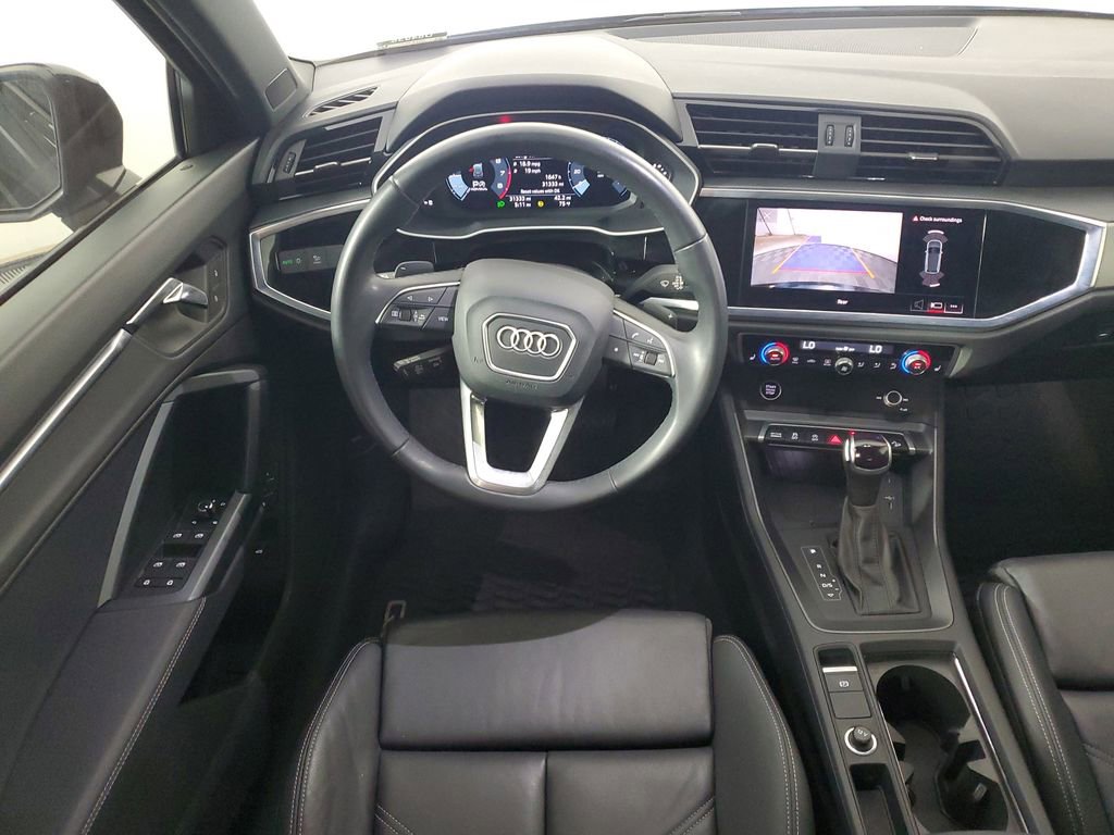 Used 2024 Audi Q3 2.0T Premium w/ Convenience Package AWD/4WD image 16