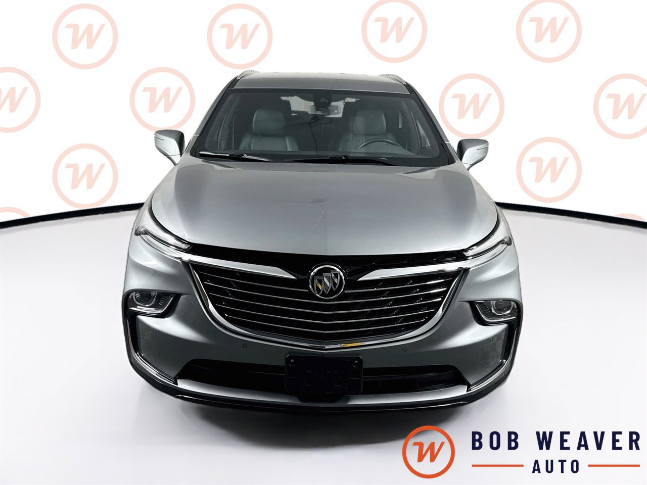 Used 2023 Buick Enclave Essence AWD/4WD image 2