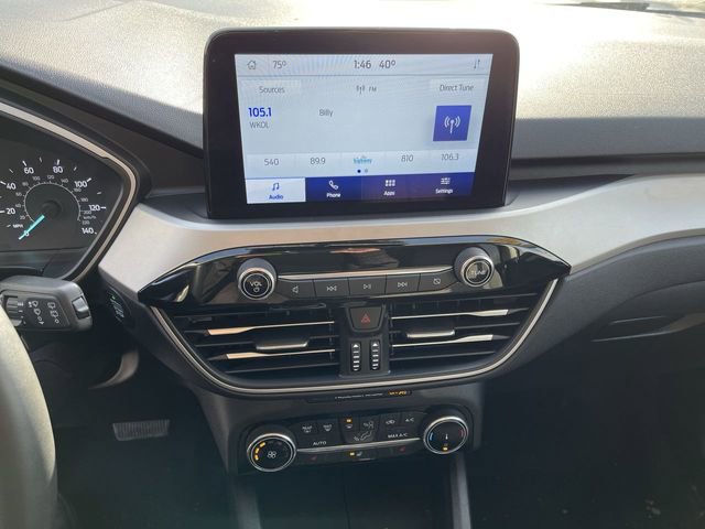 Used 2022 Ford Escape SE w/ Cold Weather Package image 17