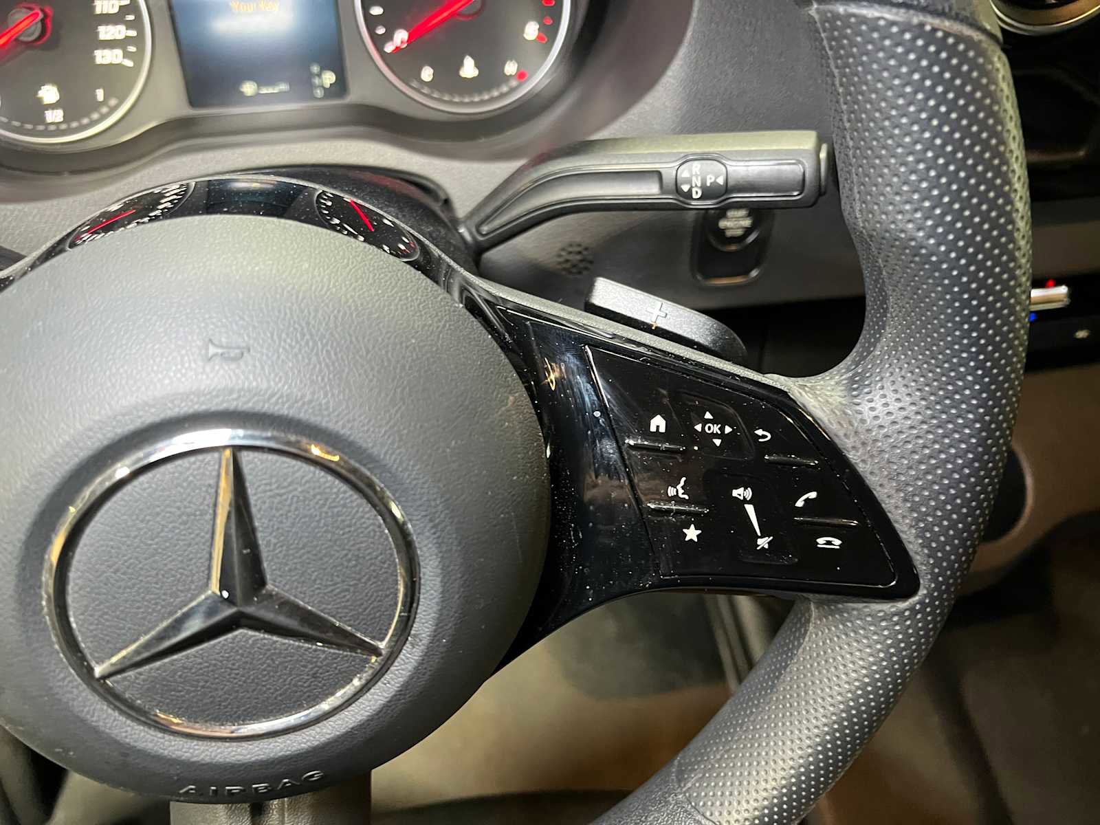 Used 2025 Mercedes-Benz Sprinter 2500 image 27