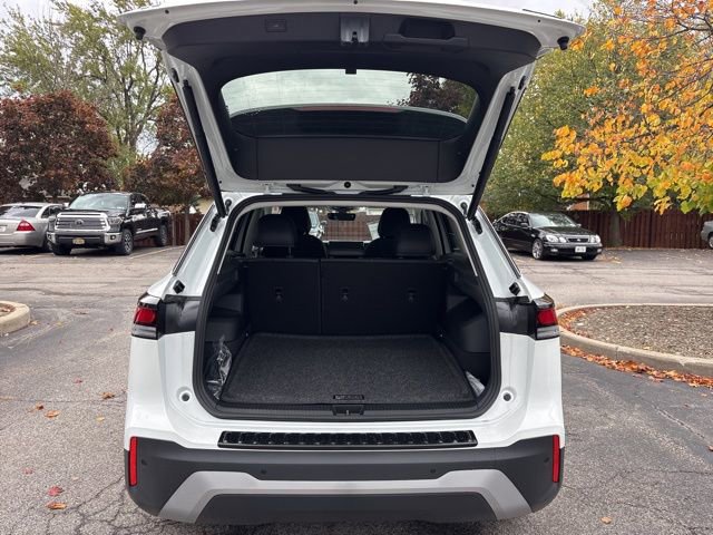 New 2025 Volkswagen Tiguan SE AWD/4WD image 6