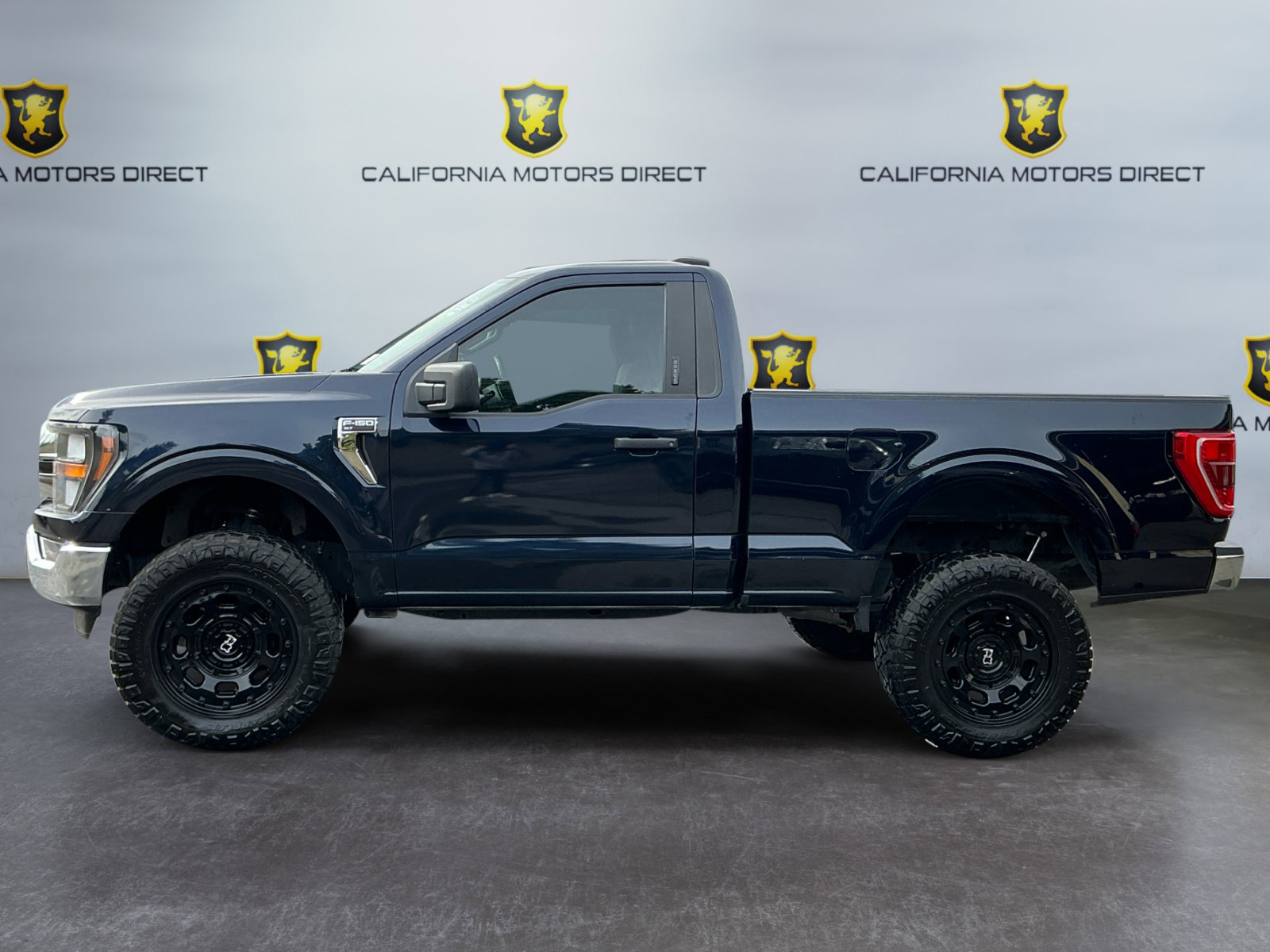 Used 2023 Ford F150 XLT w/ Equipment Group 301A Mid image 8