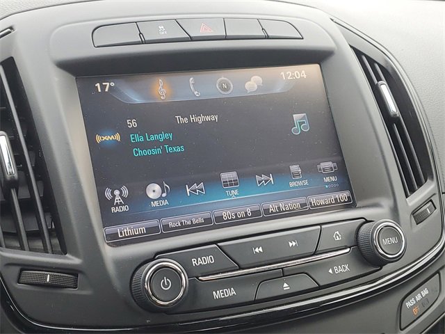 Used 2017 Buick Regal Sport Touring image 13