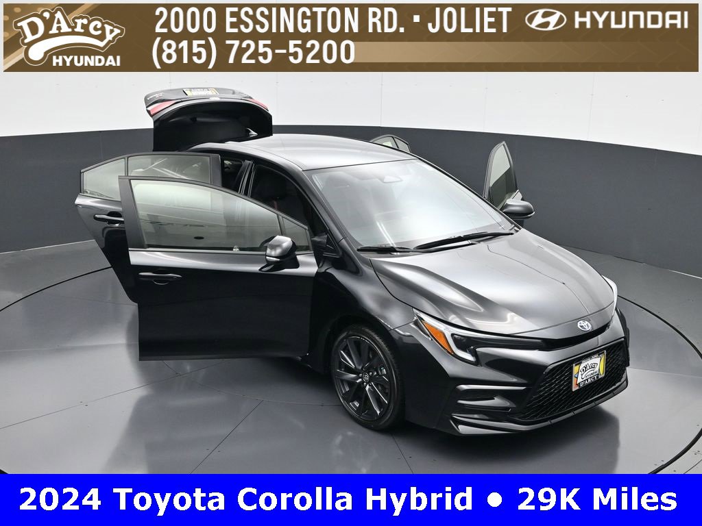 Used 2024 Toyota Corolla Hybrid Sedan image 29