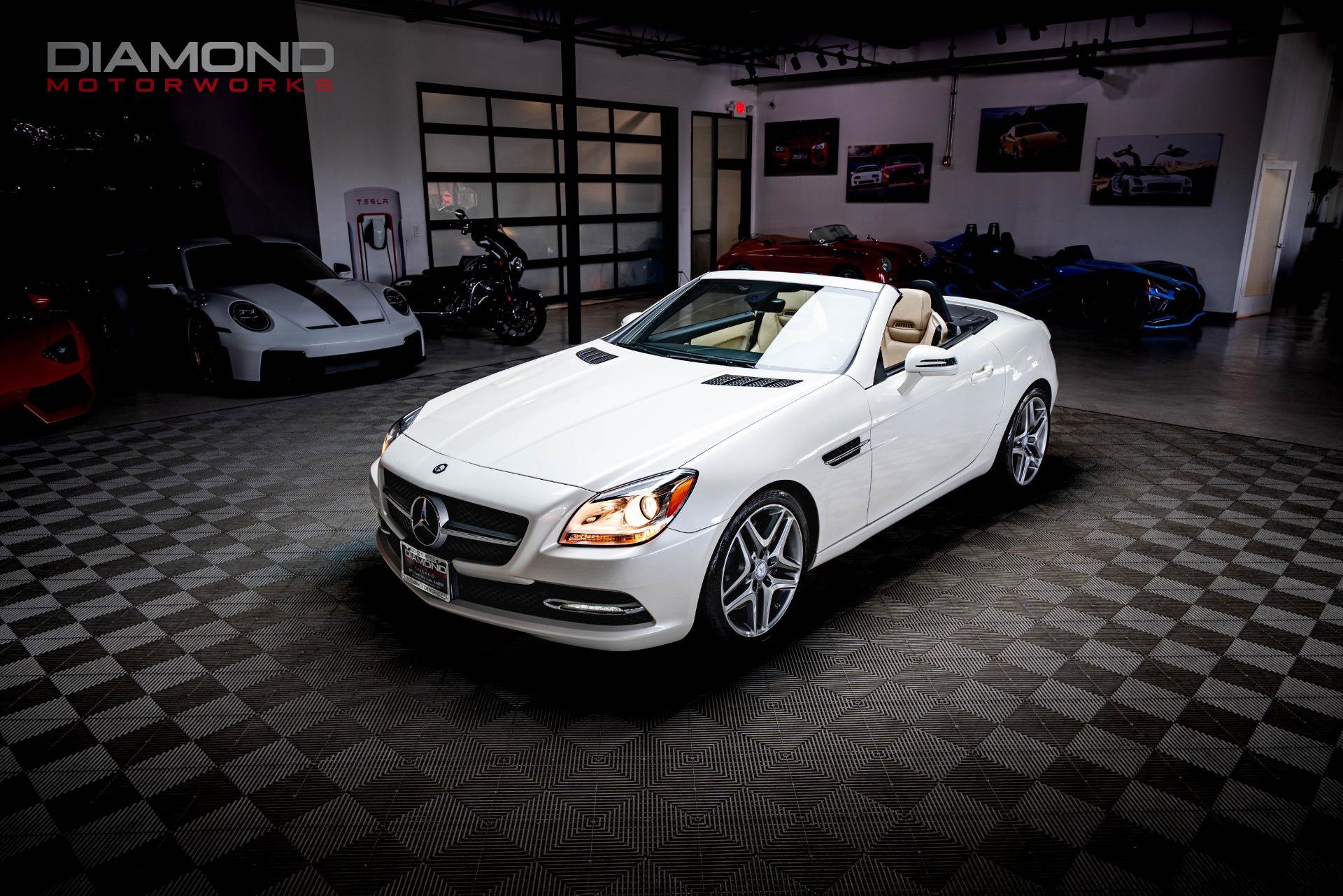 Used 2012 Mercedes-Benz SLK 350 image 3