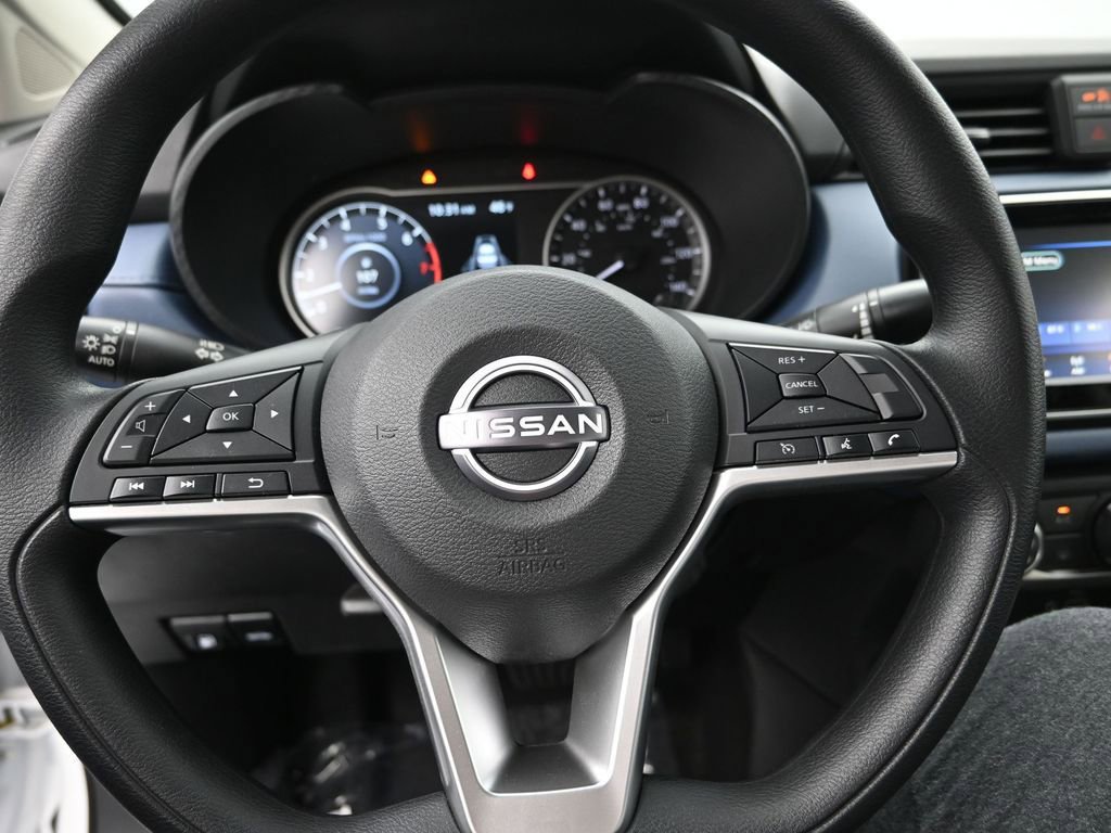 New 2025 Nissan Versa SV w/ Trunk Package FWD image 12