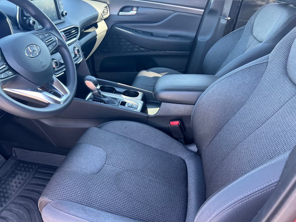 Used 2019 Hyundai Santa Fe SE AWD/4WD image 10