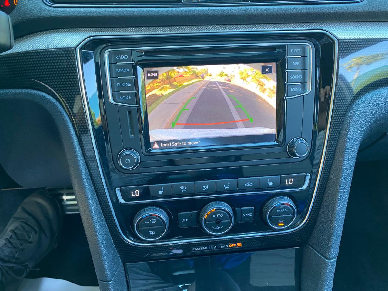 Used 2018 Volkswagen Passat GT FWD image 63