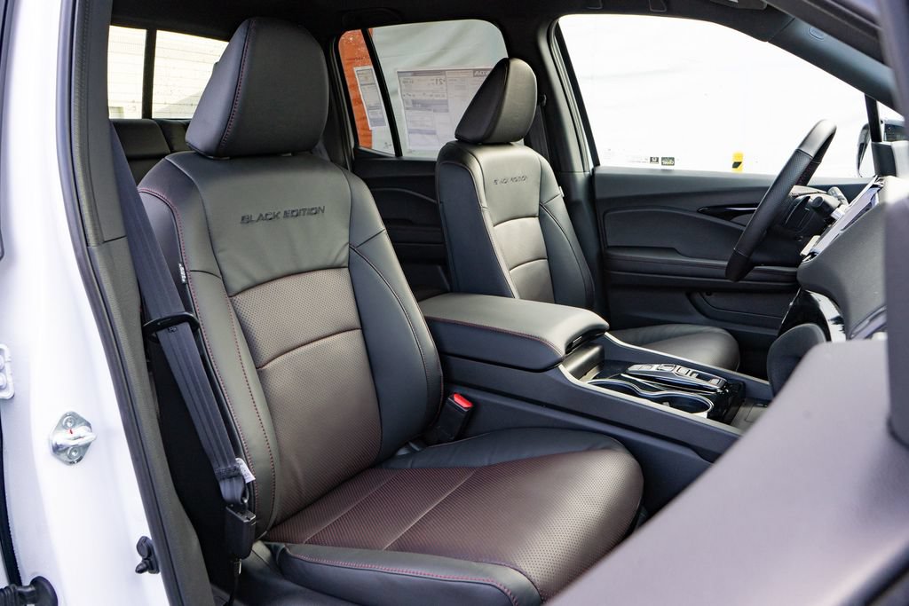 New 2026 Honda Ridgeline Black Edition image 17