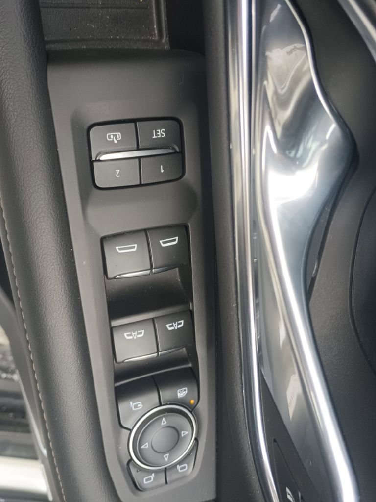 Used 2015 Chrysler 200 S w/ Comfort Group image 49