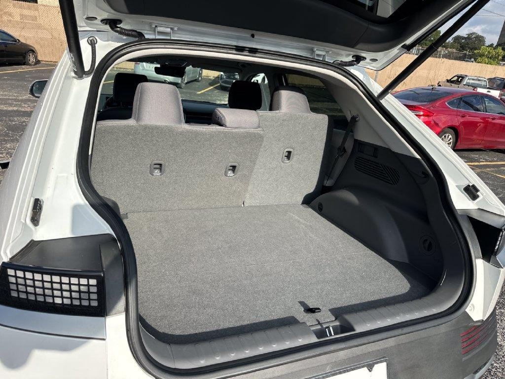 Used 2024 Hyundai Ioniq 5 SEL RWD image 20
