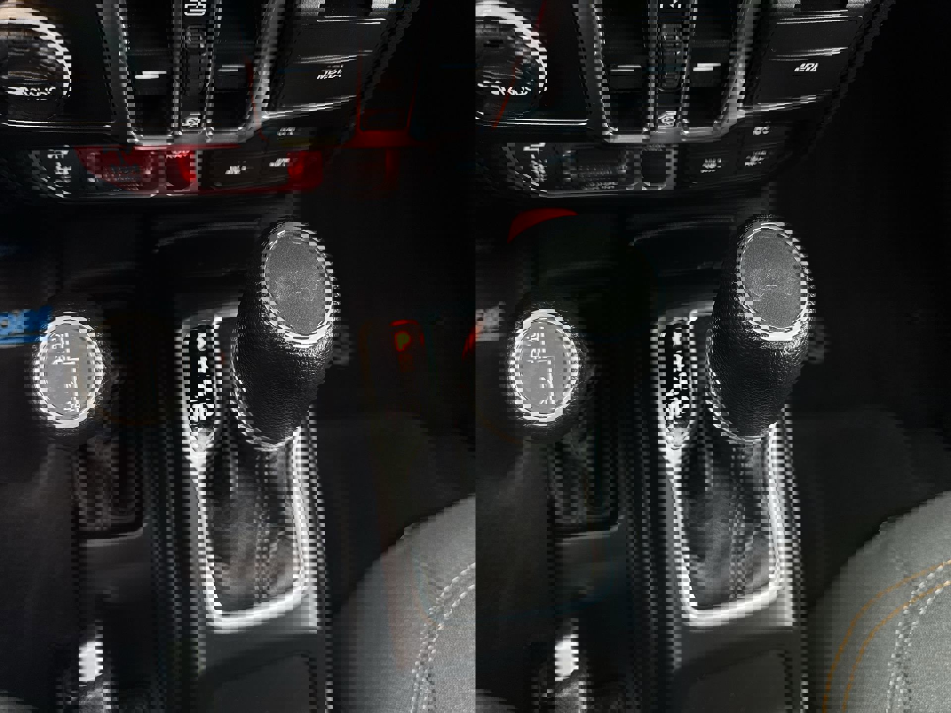 Used 2024 Jeep Wrangler Unlimited Sport image 16