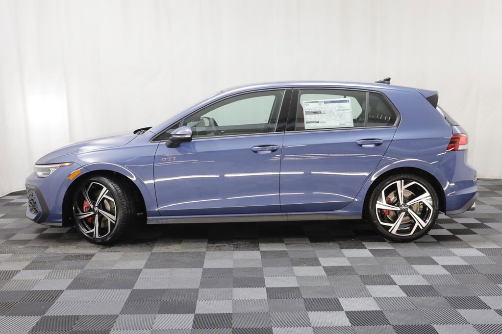 New 2026 Volkswagen GTI SE FWD image 5