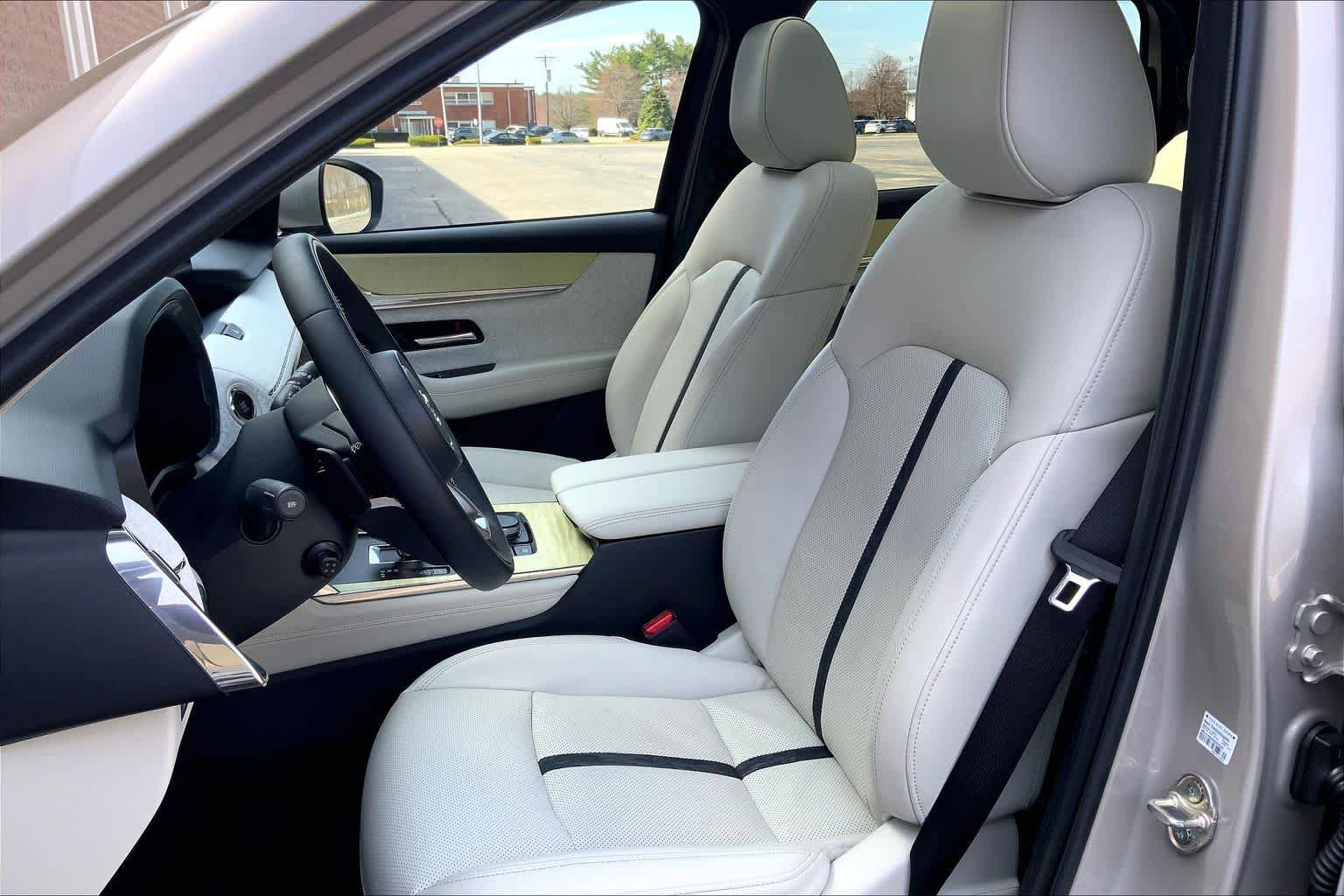 Certified 2024 MAZDA CX-90 3.3 Turbo S w/ Premium Plus AWD/4WD image 9