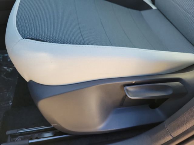 New 2026 Volkswagen Taos S image 16