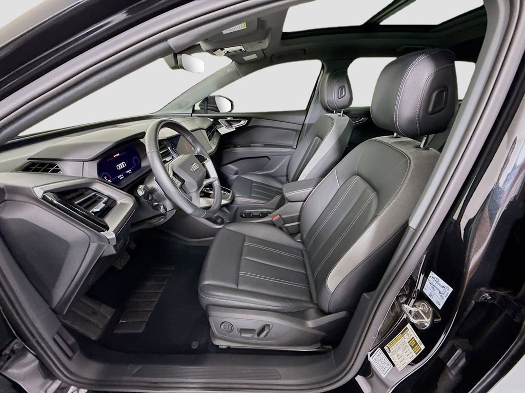 Used 2023 Audi Q4 e-tron Premium Plus w/ Premium Plus RWD image 19