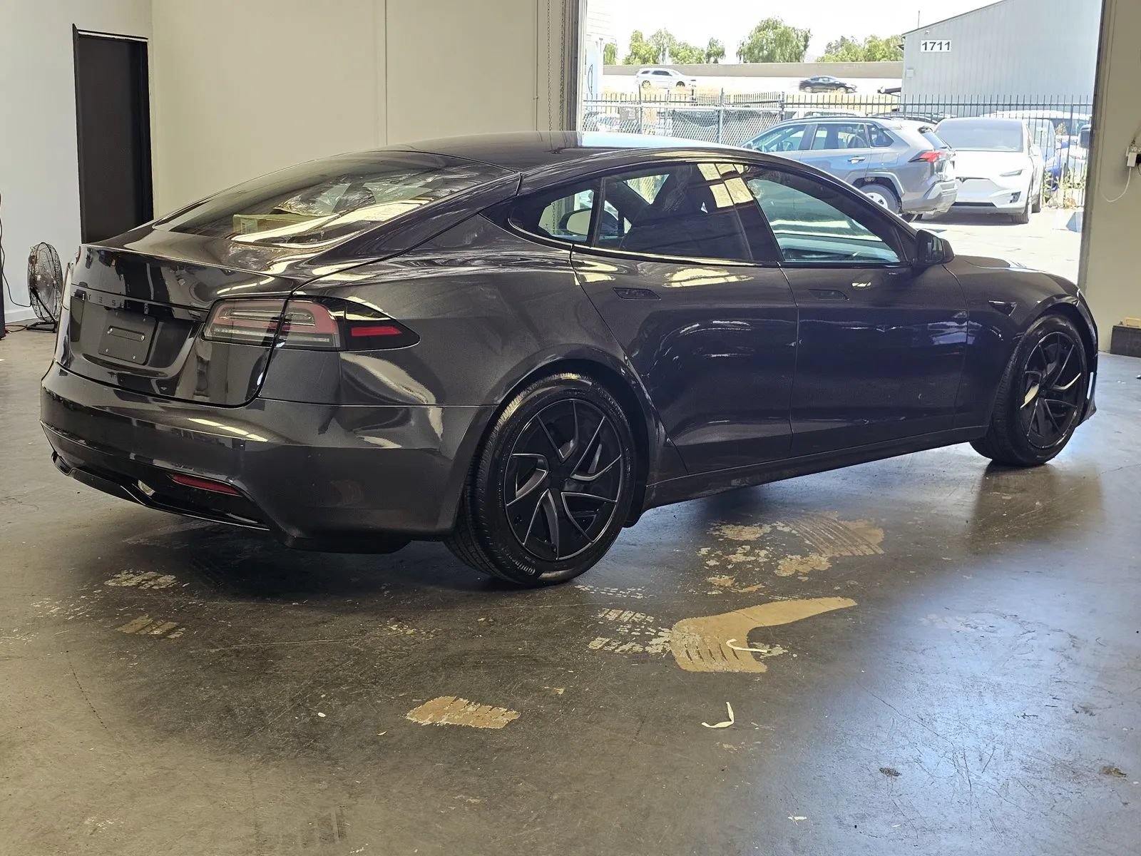 Used 2026 Tesla Model S AWD/4WD image 4