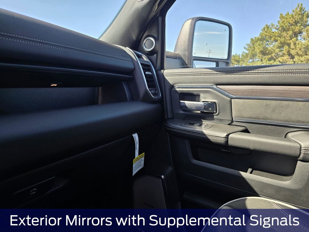 New 2026 RAM 3500 Laramie AWD/4WD image 29