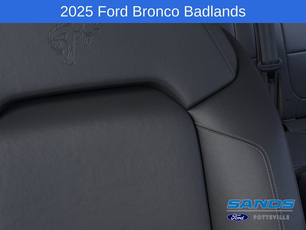 New 2025 Ford Bronco Badlands image 18