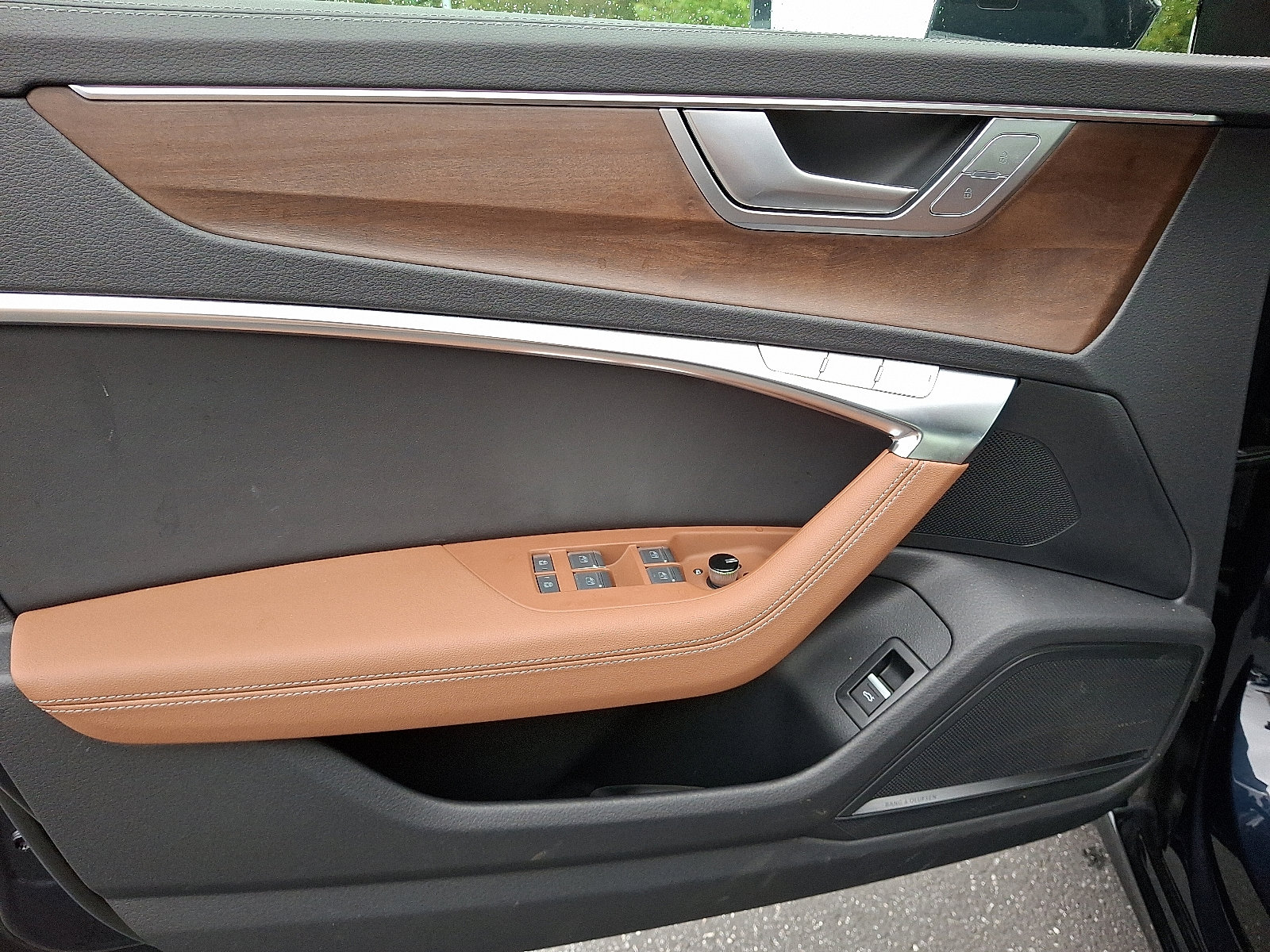 Certified 2025 Audi A6 Premium Plus image 13