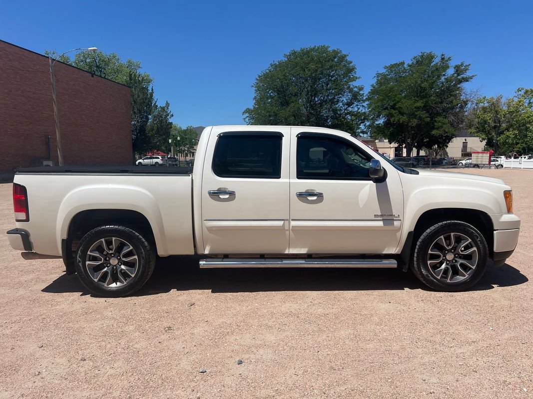Used 2013 GMC Sierra 1500 Denali AWD/4WD image 8