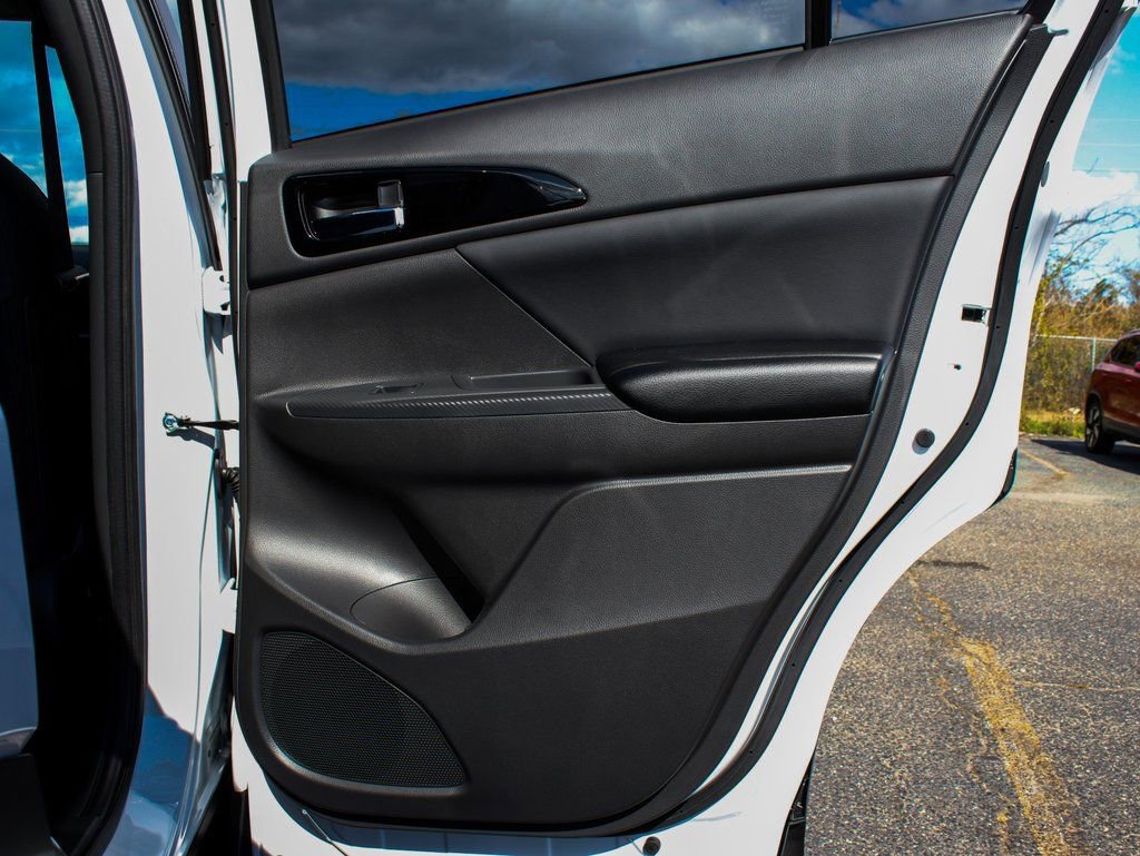 New 2026 Mitsubishi Eclipse Cross SE image 13