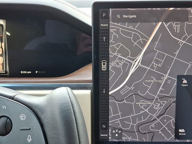 Used 2023 Tesla Model X image 17