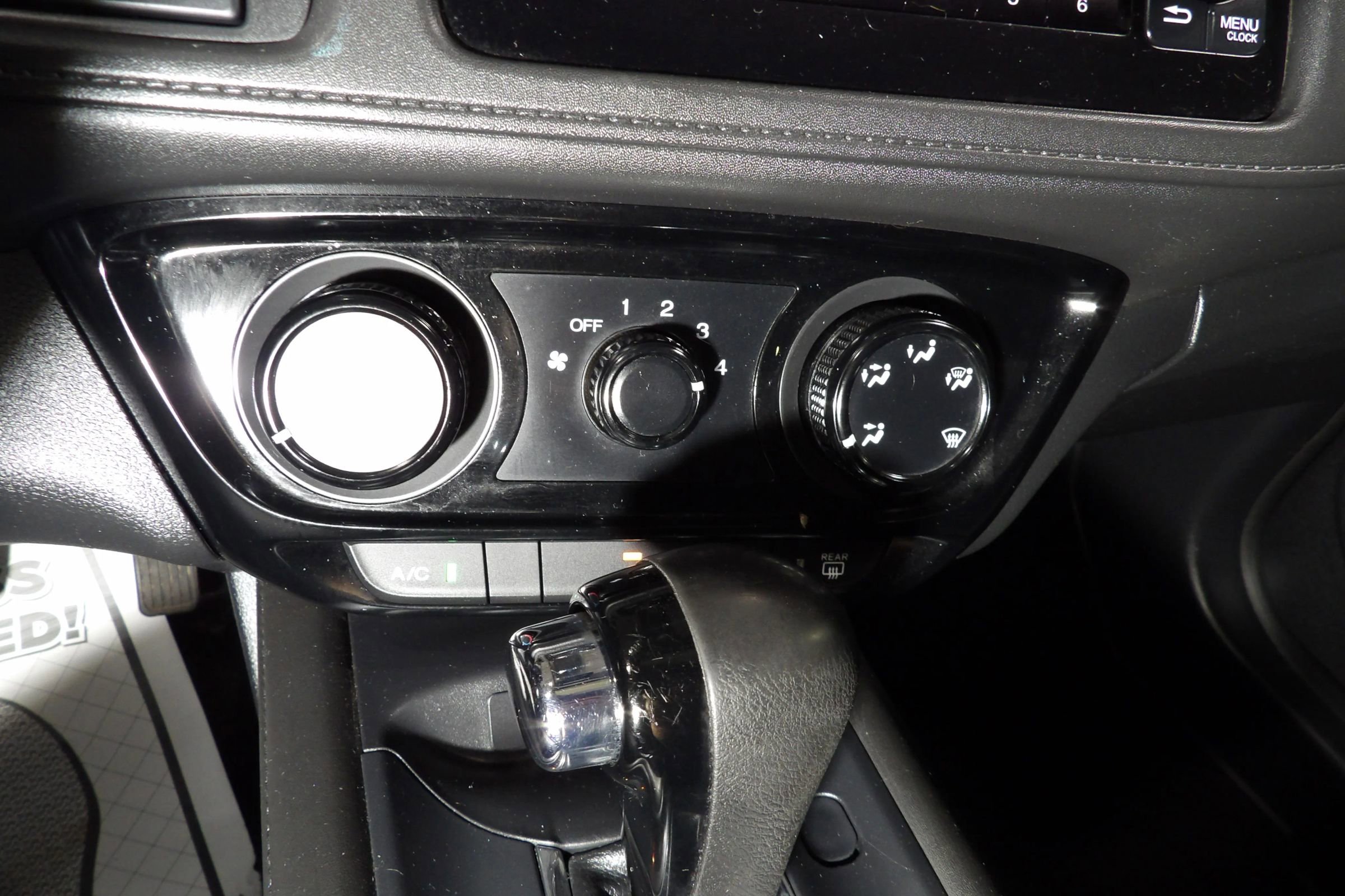 Used 2020 Honda HR-V LX image 14