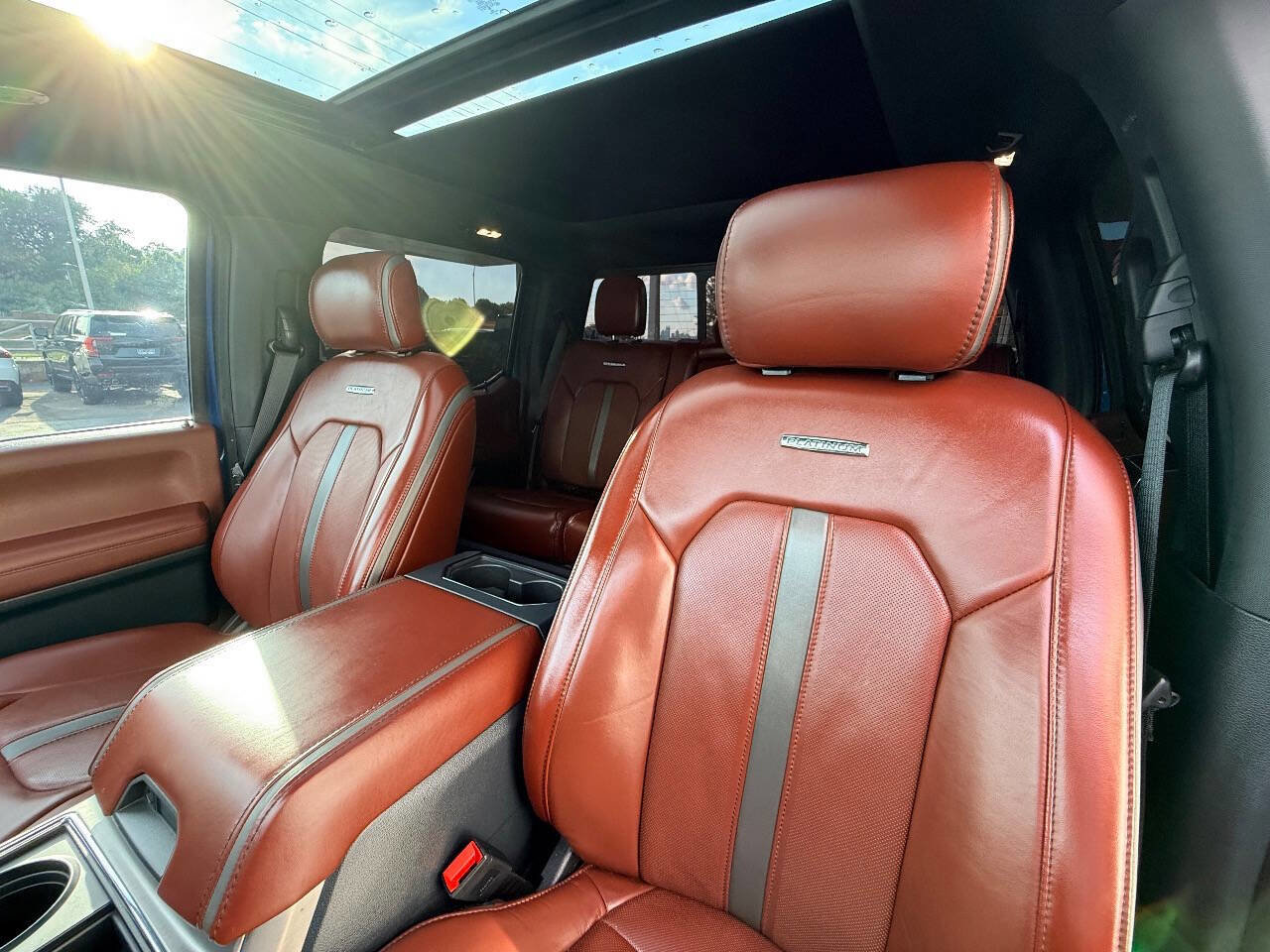 Used 2022 Ford F250 Platinum image 46