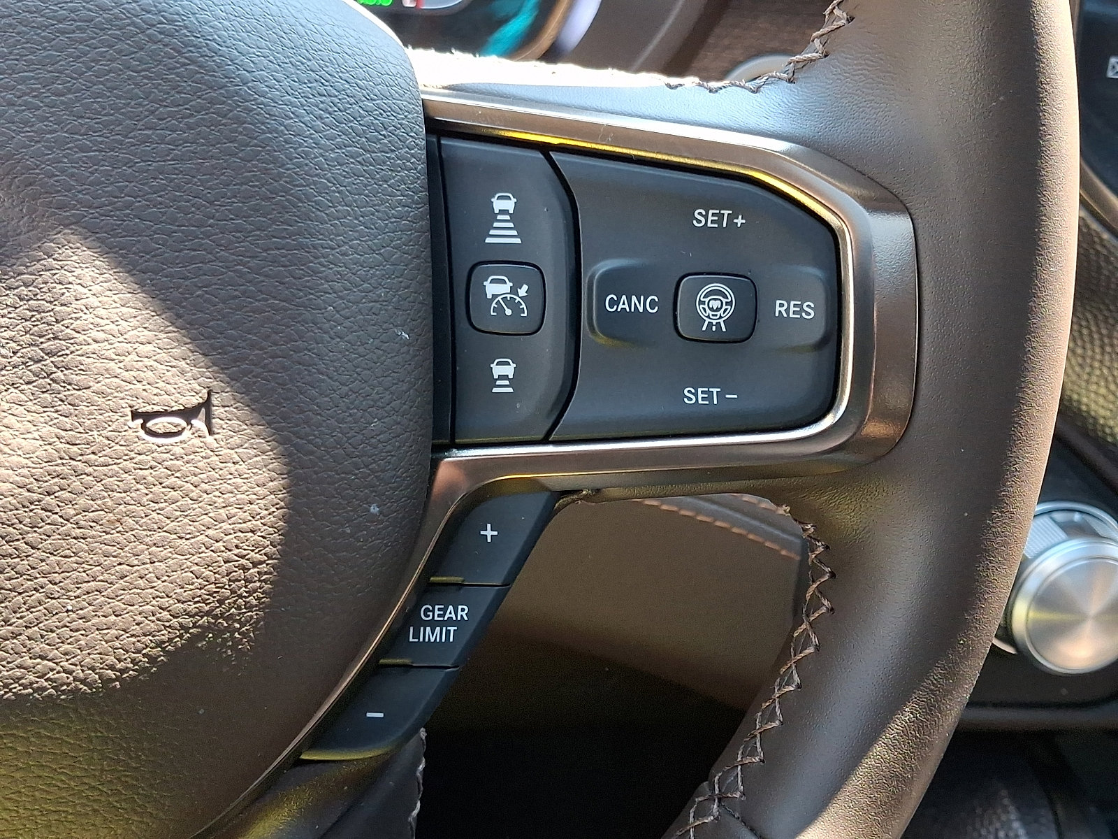 Certified 2026 RAM 1500 Limited AWD/4WD image 25