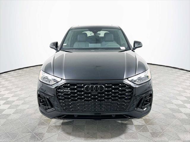 Certified 2025 Audi Q5 2.0T Premium Plus w/ Premium Plus Package AWD/4WD image 2