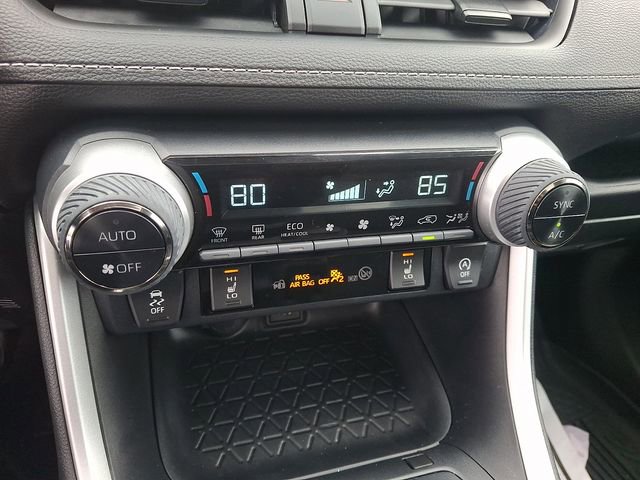 Used 2023 Toyota RAV4 XLE w/ Convenience Package image 16