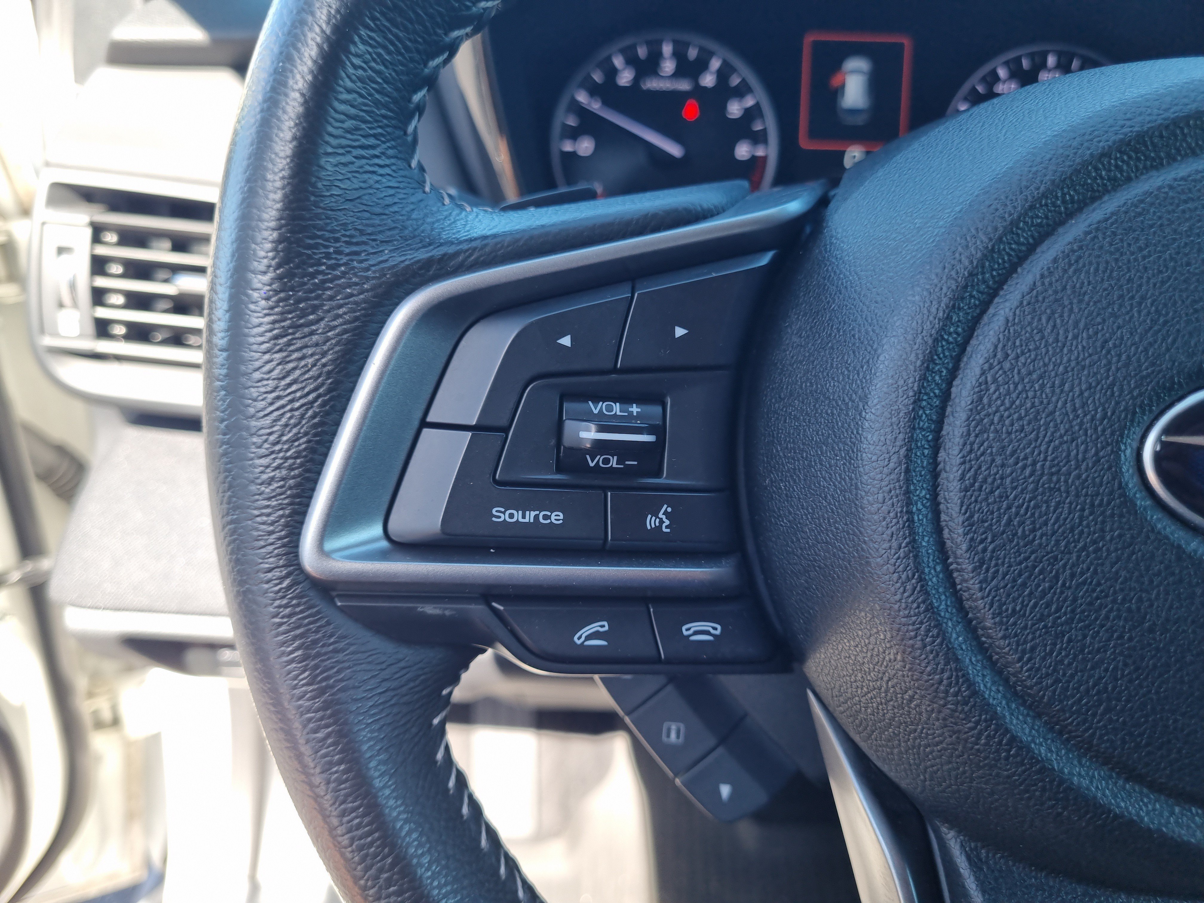 Used 2020 Subaru Outback Premium w/ Popular Package #1 AWD/4WD image 26