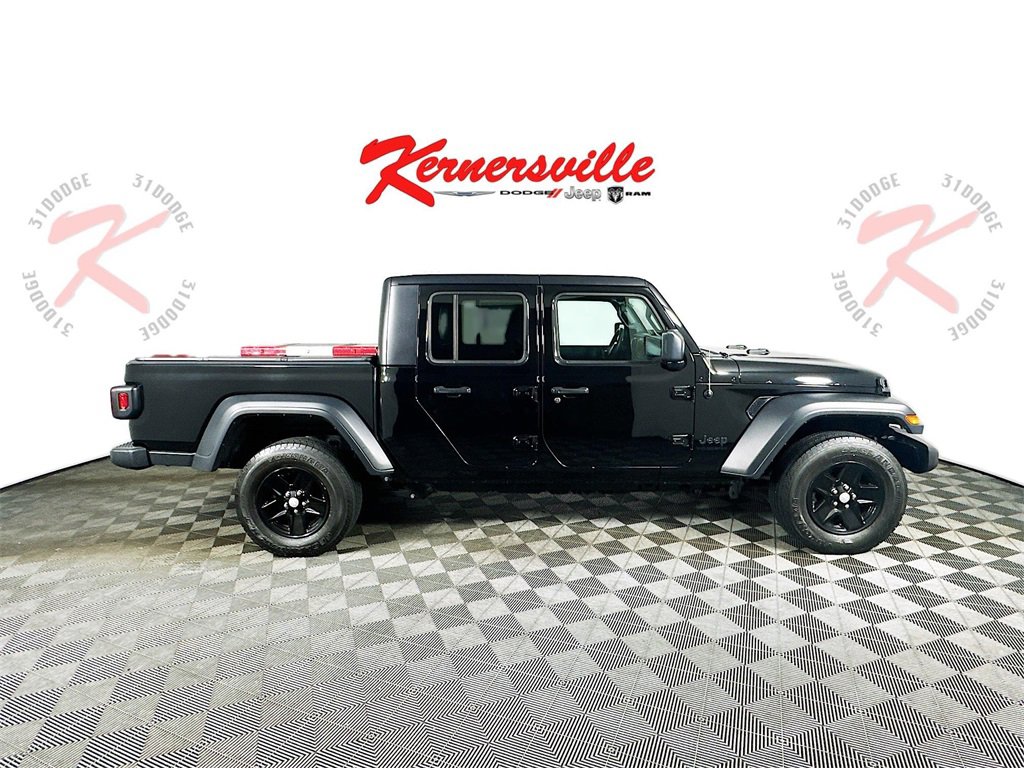 Used 2023 Jeep Gladiator Sport image 8