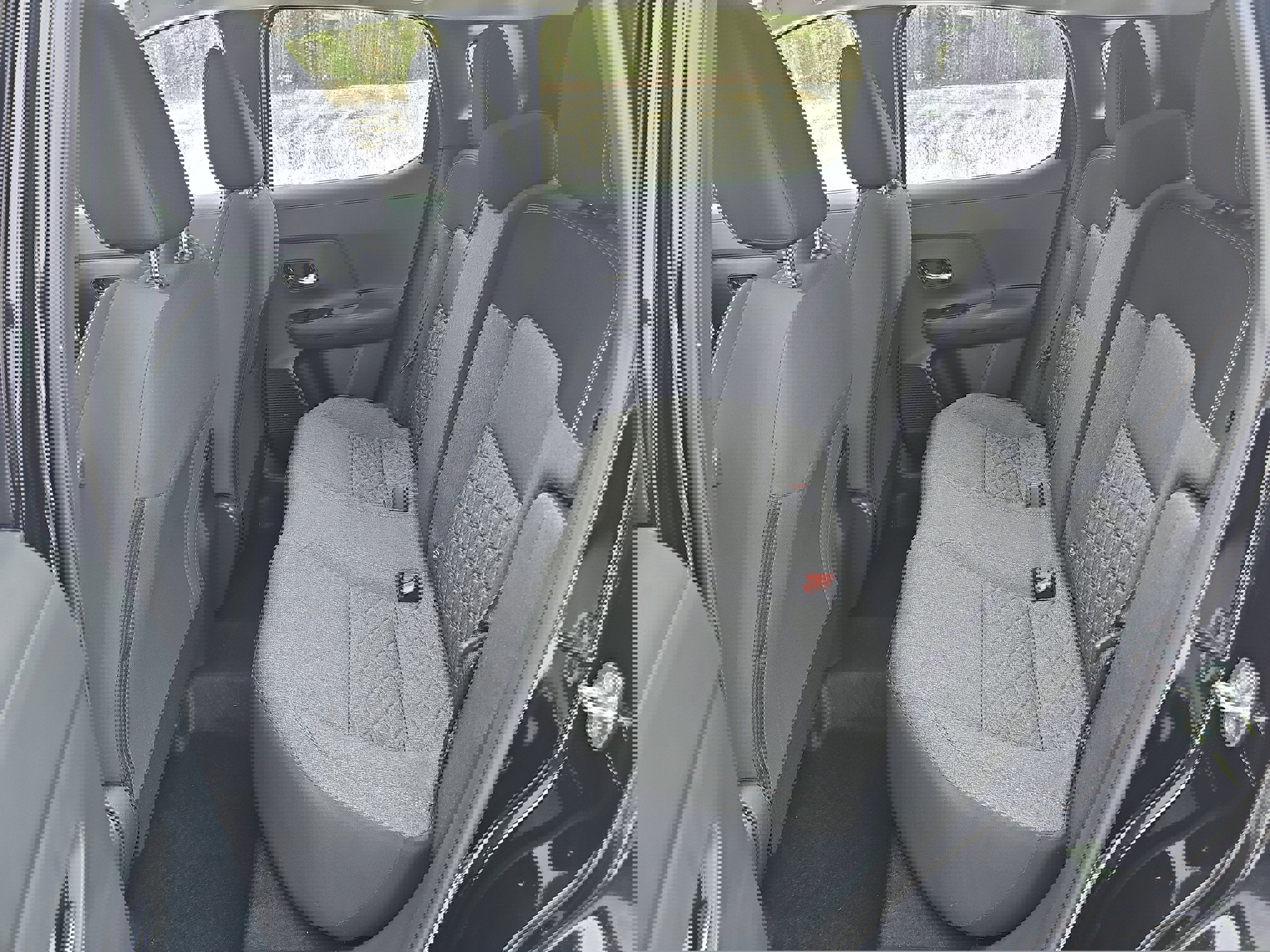 New 2026 Nissan Kicks SV w/ SV Premium Package image 27