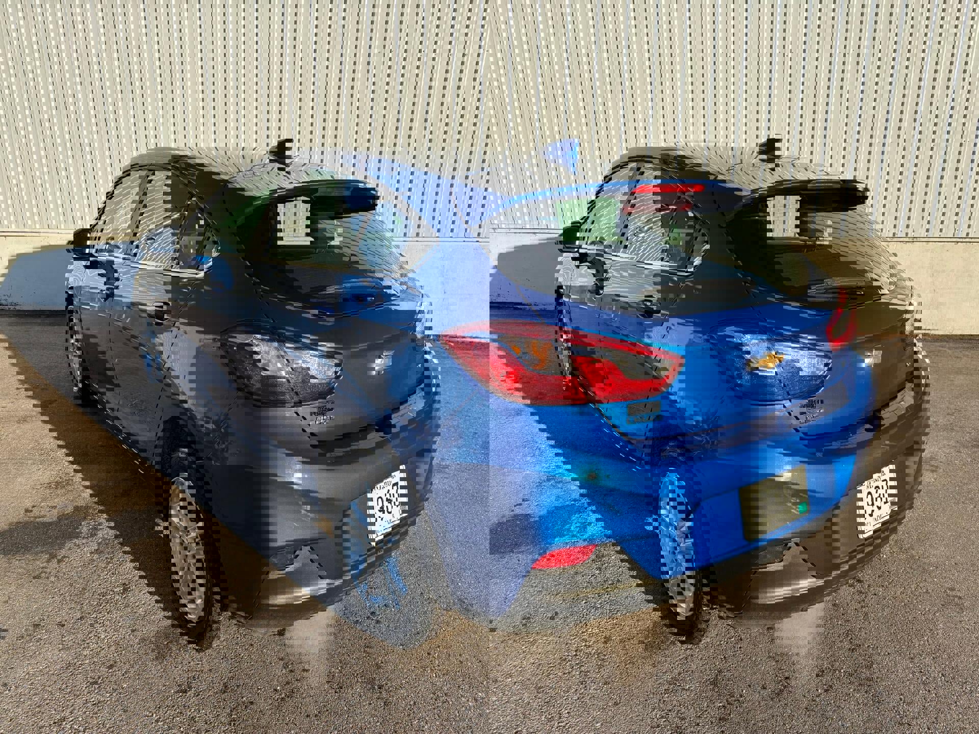 Used 2018 Chevrolet Cruze LT w/ Convenience Package image 5