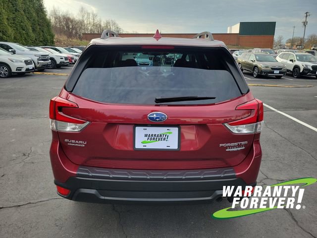 Used 2023 Subaru Forester Premium image 6