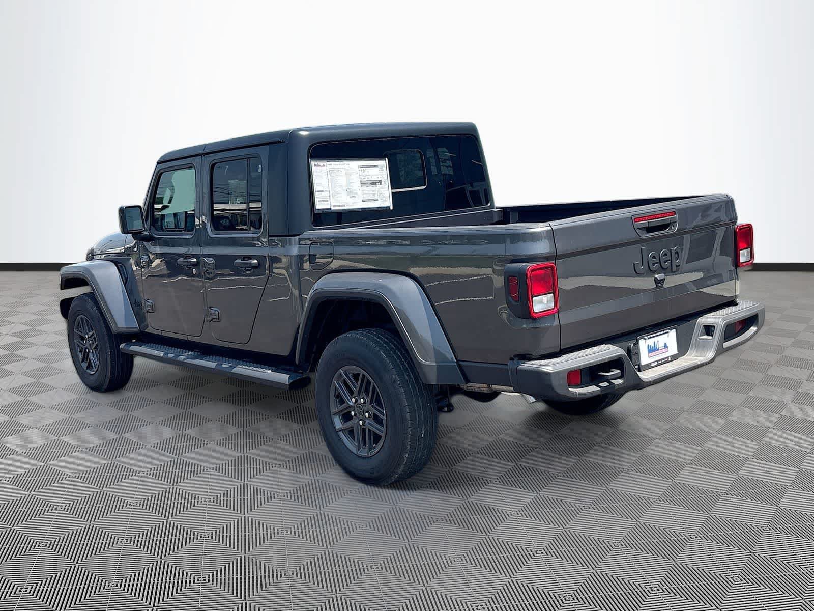 New 2026 Jeep Gladiator Sport AWD/4WD image 7