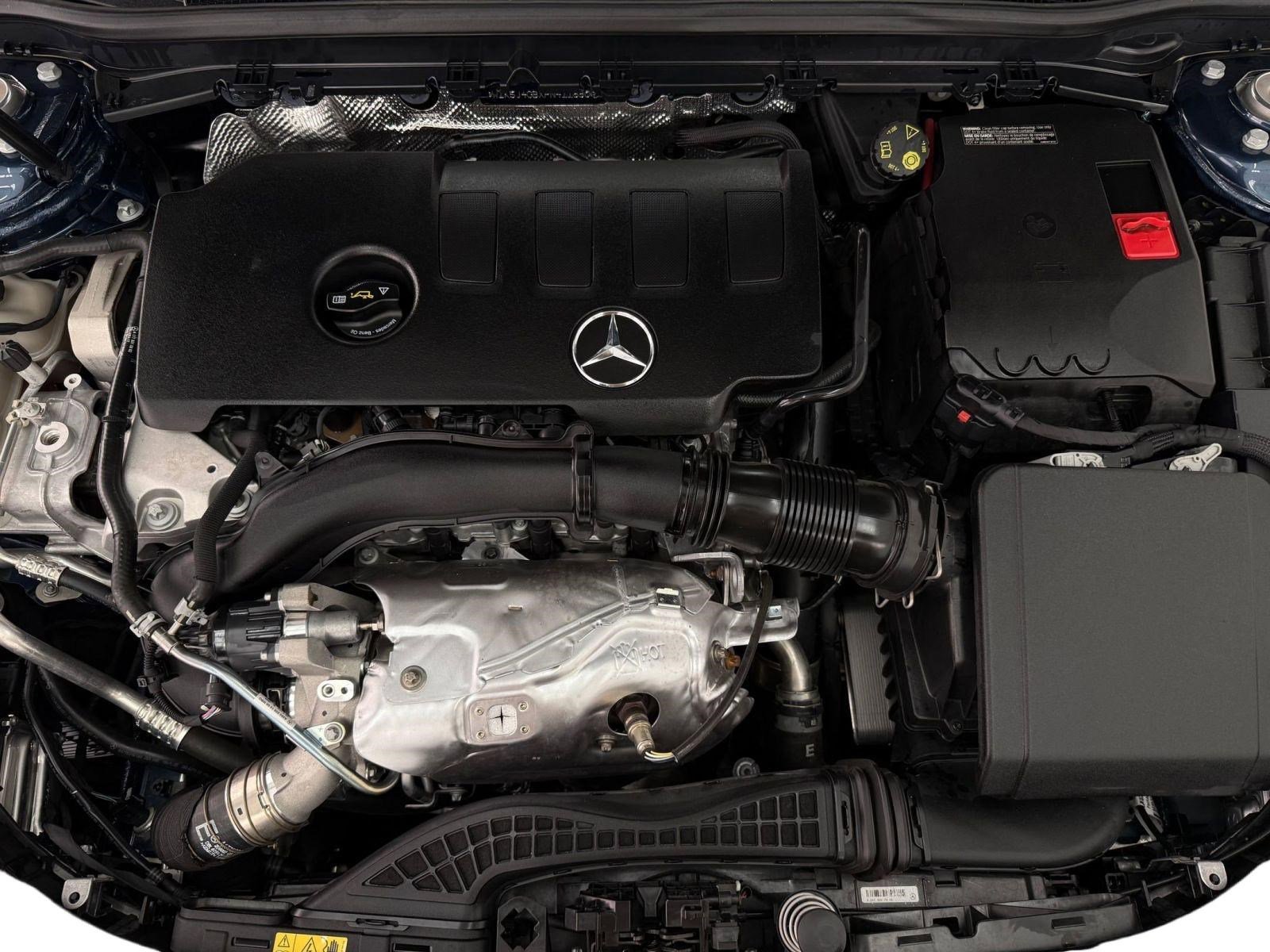 Used 2023 Mercedes-Benz CLA 250 image 32