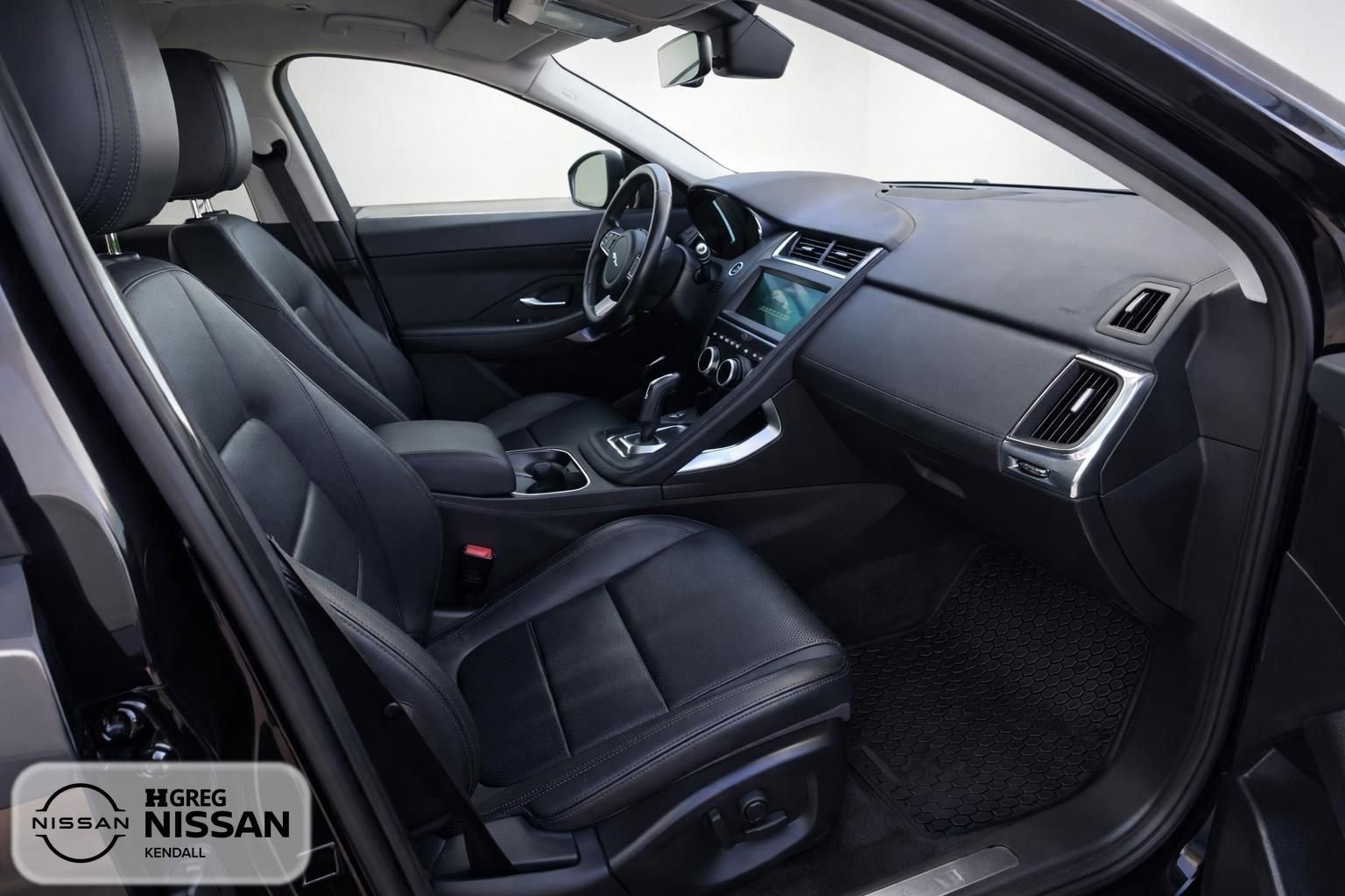 Used 2020 Jaguar E-PACE SE AWD/4WD image 10