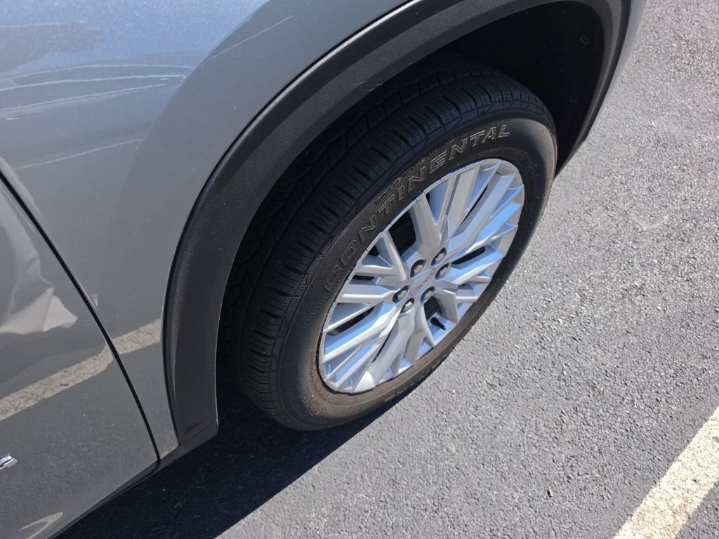 Used 2024 GMC Acadia Elevation w/ Luxury Package FWD image 13